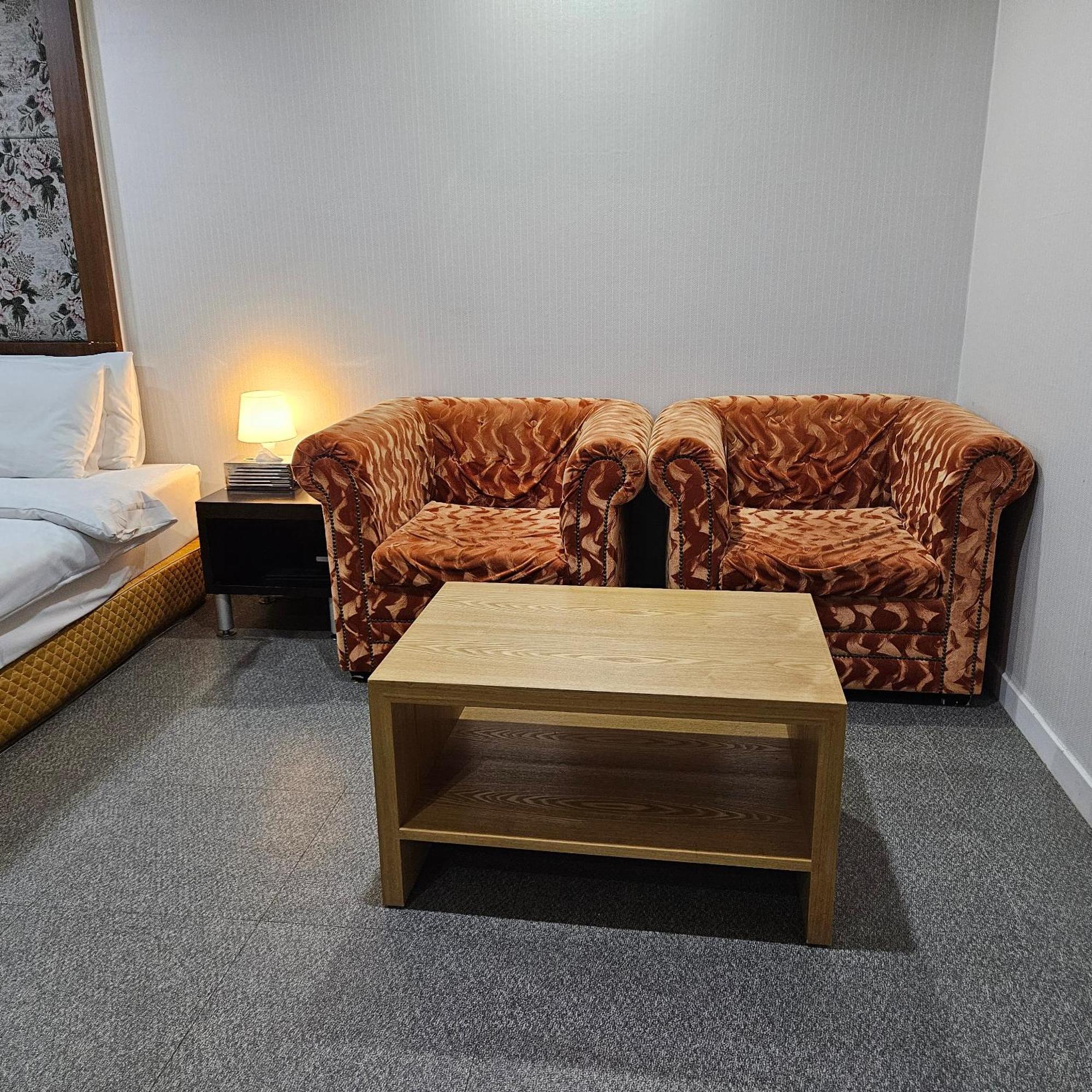Symphony Hotel Szuvon Kültér fotó