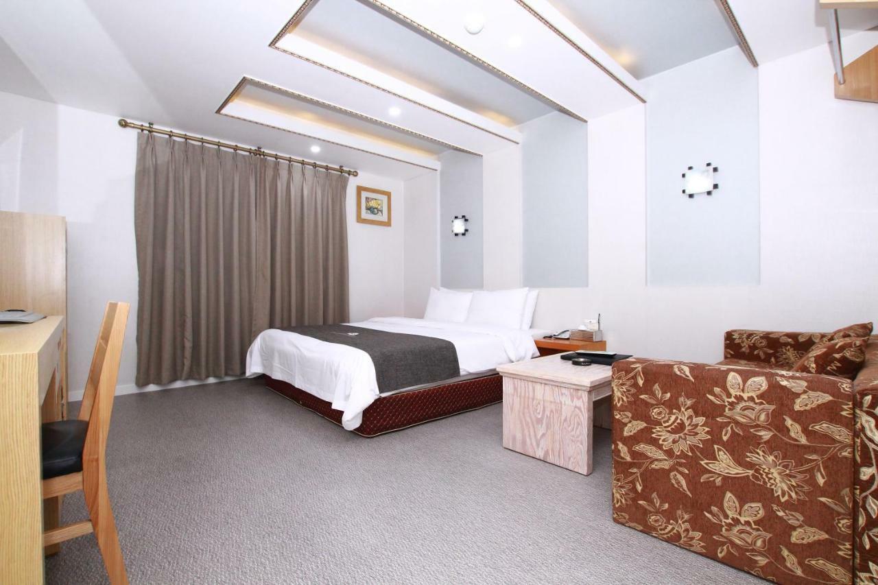 Symphony Hotel Szuvon Kültér fotó
